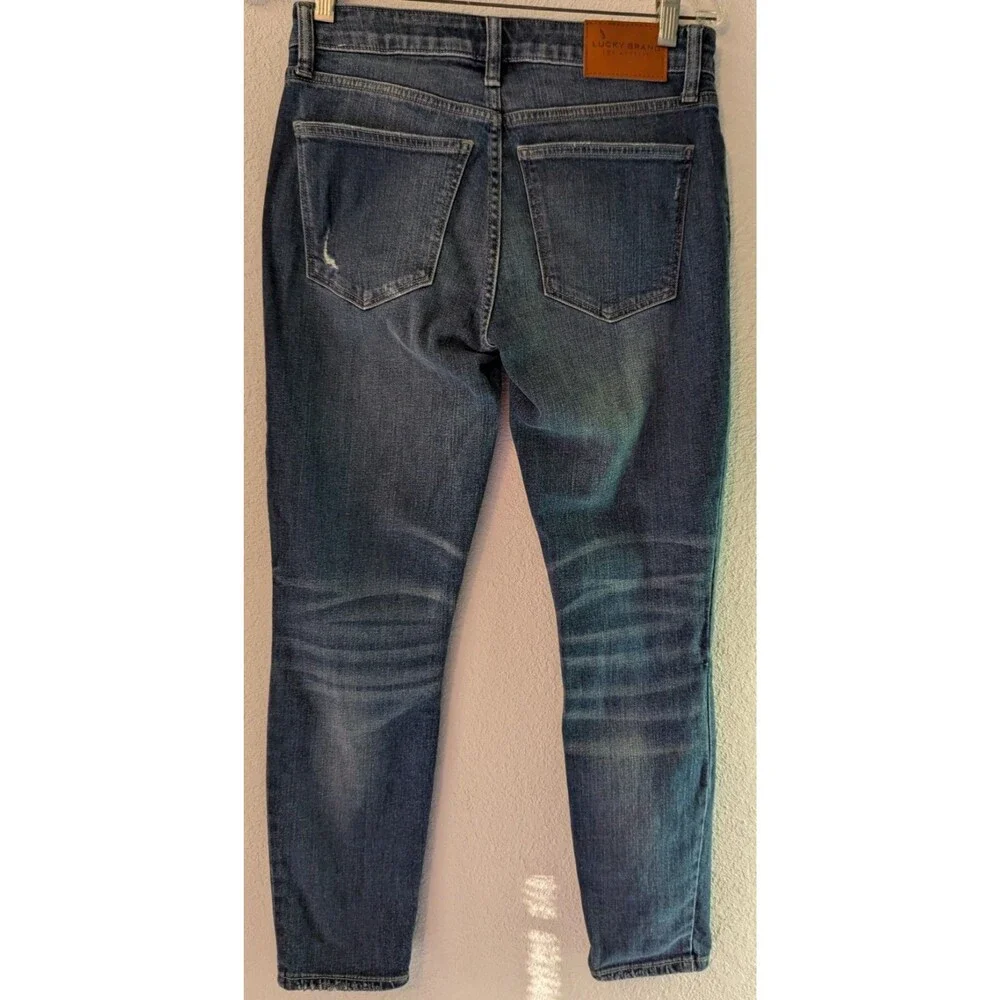 Lucky Jeans Women's Size 4/27 (29x26) Low rise Skinny (683)